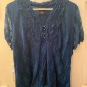 Short Sleeve Lace Top